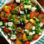 salata greceasca
